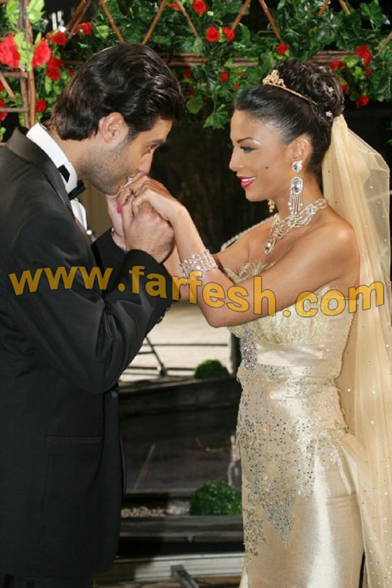 صورة رقم 26 - فرفش يرصد حقيقة تزوير صور زفاف دوللي شاهين! صورة رقم 26 - فرفش يرصد حقيقة تزوير صور زفاف دوللي شاهين!