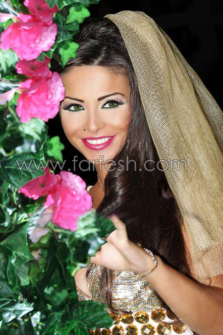 صورة رقم 4 - فرفش يرصد حقيقة تزوير صور زفاف دوللي شاهين! صورة رقم 4 - فرفش يرصد حقيقة تزوير صور زفاف دوللي شاهين!