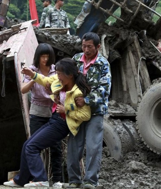 صورة رقم 13 - إجلاء 50 ألف شخص من الصين جراء الفياضانات في كوريا صورة رقم 13 - إجلاء 50 ألف شخص من الصين جراء الفياضانات في كوريا
