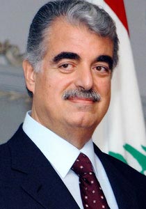 صورة رقم 2 - بالفيديو.. سعد الحريري يتهم سوريا باغتيال والده ويعتذر! صورة رقم 2 - بالفيديو.. سعد الحريري يتهم سوريا باغتيال والده ويعتذر!