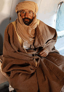 صورة رقم 1 - صور جديدة لسيف الاسلام القذافي بعد اعتقاله! صورة رقم 1 - صور جديدة لسيف الاسلام القذافي بعد اعتقاله!