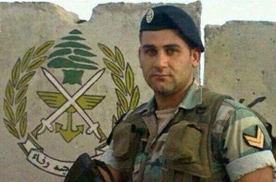 صورة رقم 4 - مؤلم.. ذبح جندي لبناني على يد داعش يؤجج غضب اللبنانيين! صورة رقم 4 - مؤلم.. ذبح جندي لبناني على يد داعش يؤجج غضب اللبنانيين!
