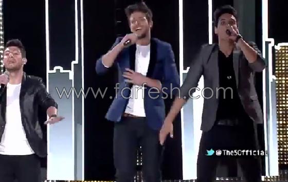 صورة رقم 11 - اكس فاكتور: اليسا تقب ل متسابق جزائري فيصيبه الإحراج والارتباك صورة رقم 11 - اكس فاكتور: اليسا تقب ل متسابق جزائري فيصيبه الإحراج والارتباك