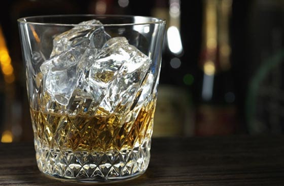 هذه حقيقة شرب الكحول ومنع الجلطات.. صورة رقم 2