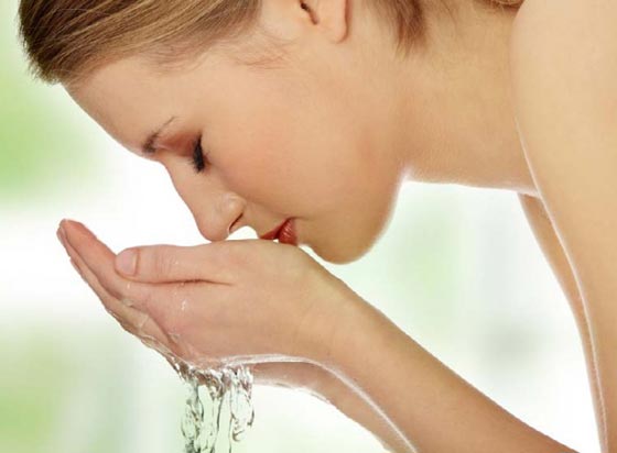 3 نصائح بسيطة وفعالة تبعدك عن كابوس حب الشباب صورة رقم 1