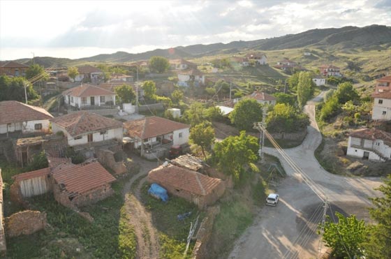 صورة رقم 4 - رمضان يجمعهم: قرية تركية يلتقي سكانها على مائدة الافطار منذ 15 عاما صورة رقم 4 - رمضان يجمعهم: قرية تركية يلتقي سكانها على مائدة الافطار منذ 15 عاما