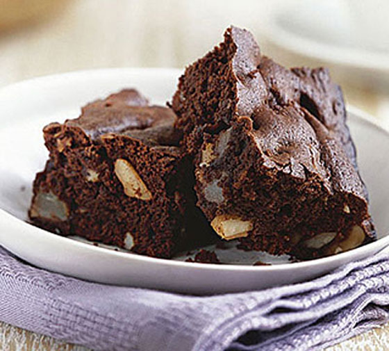 طريقة تحضير براونيز بالجوز الشهي صورة رقم 5 طريقة تحضير براونيز بالجوز الشهي صورة رقم 5