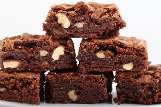 طريقة تحضير براونيز بالجوز الشهي صورة رقم 4 طريقة تحضير براونيز بالجوز الشهي صورة رقم 4