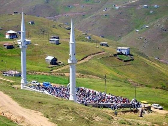 صورة رقم 5 - بالصور.. اليكم أغرب المساجد في العالم واكثرها ادهاشاً صورة رقم 5 - بالصور.. اليكم أغرب المساجد في العالم واكثرها ادهاشاً