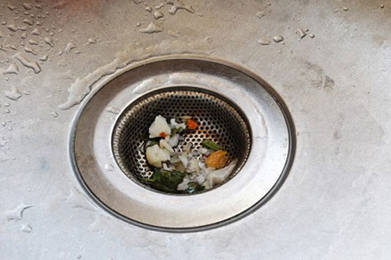 10 اشياء من الأفضل رميها في القمامة لا في المجلى صورة رقم 4