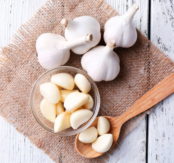 لمرضى الكبد.. احذروا تناول الثوم صورة رقم 4