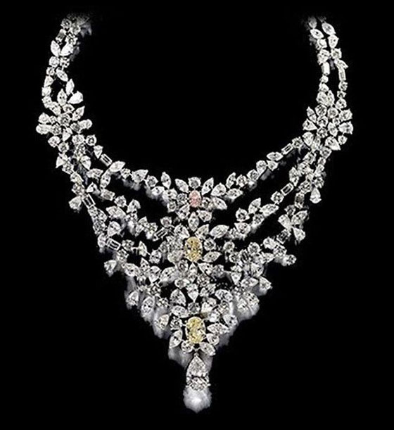 أغلى المجوهرات والأحجار الكريمة والألماسات حول العالم صورة رقم 4 أغلى المجوهرات والأحجار الكريمة والألماسات حول العالم صورة رقم 4