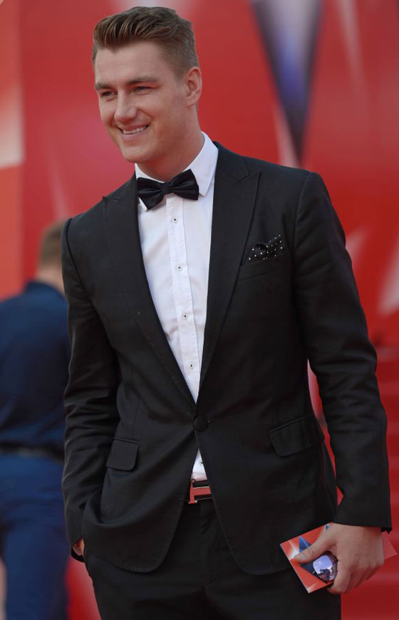 صورة رقم 8 - صور النساء والرجال الأكثر جمالا ووسامة في العالم.. بينهم عرب صورة رقم 8 - صور النساء والرجال الأكثر جمالا ووسامة في العالم.. بينهم عرب