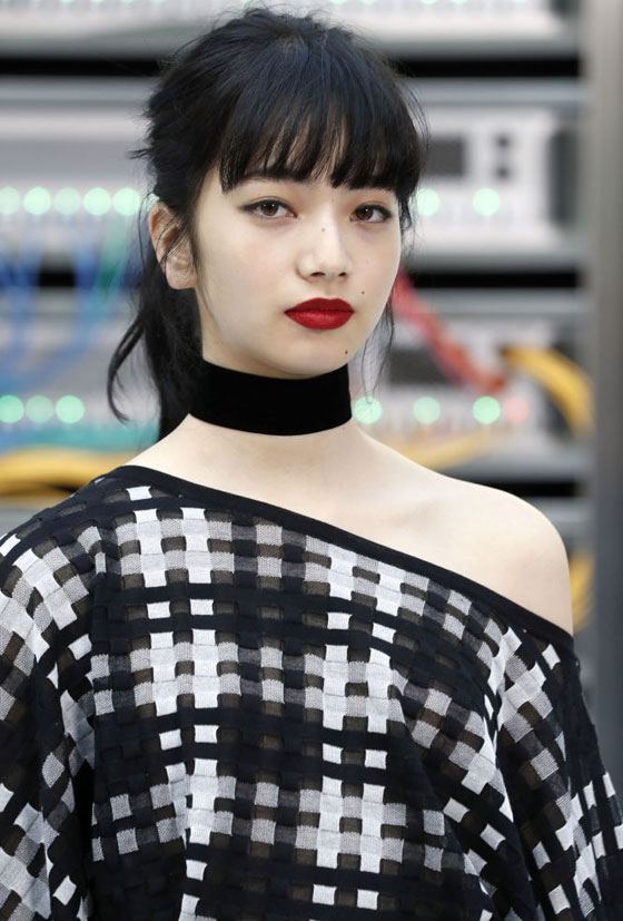 صورة رقم 15 - صور النساء والرجال الأكثر جمالا ووسامة في العالم.. بينهم عرب صورة رقم 15 - صور النساء والرجال الأكثر جمالا ووسامة في العالم.. بينهم عرب