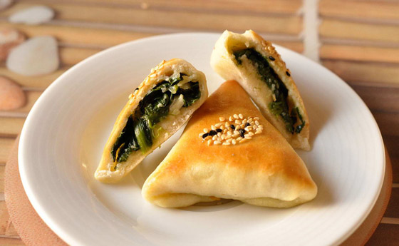 وصفة تحضير معجنات السبانخ الشهية صورة رقم 1