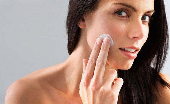 10 طرق لاستخدام معجون الأسنان لتعزيز جمال المرأة  صورة رقم 4