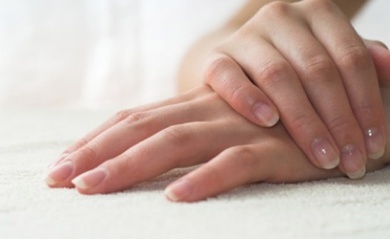 10 طرق لاستخدام معجون الأسنان لتعزيز جمال المرأة  صورة رقم 2