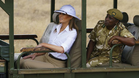 لكل فستان قصة ـ ملابس شخصيات سياسية أثارت الجدل صورة رقم 3 لكل فستان قصة ـ ملابس شخصيات سياسية أثارت الجدل صورة رقم 3