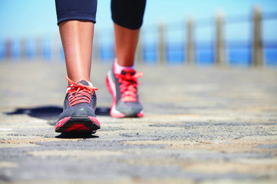 إليكم 10 طرق للحصول على أقصى فائدة خلال ممارسة المشي صورة رقم 16