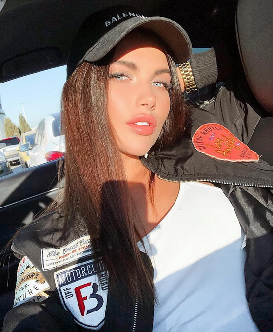 بعد كشف كذبتها، تجريد ملكة جمال روسيا من التاج واللقب! صورة رقم 12