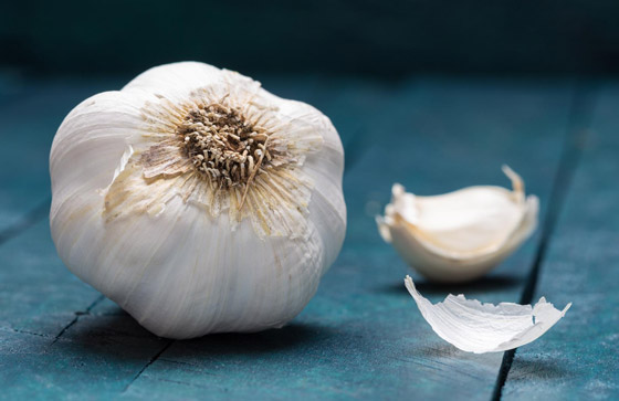 12 فائدة صحية مذهلة للثوم ستجعلكم تحرصون على تناوله يوميا صورة رقم 4