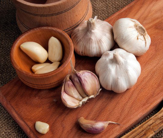 12 فائدة صحية مذهلة للثوم ستجعلكم تحرصون على تناوله يوميا صورة رقم 5