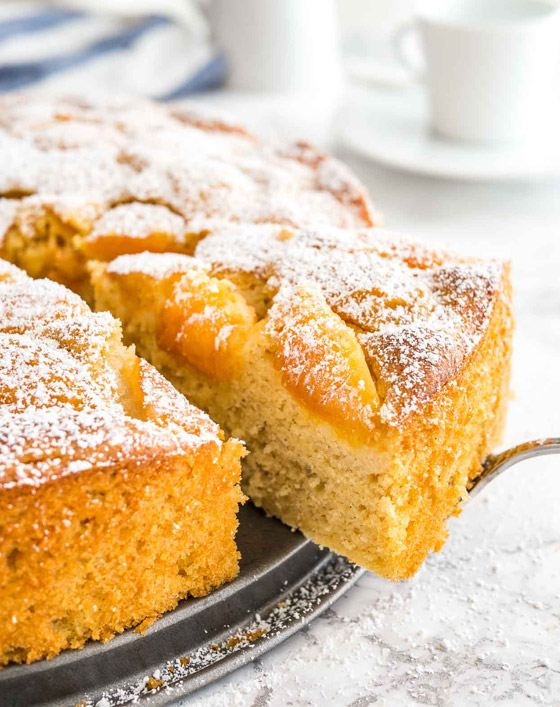 طريقة تحضير كعكة المشمش المجفف السهلة والطيبة لجميع المناسبات صورة رقم 3