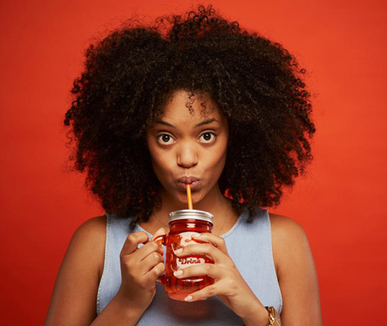 عصير سحري من 4 مكونات ينظف الجسم من السموم والفضلات! صورة رقم 1