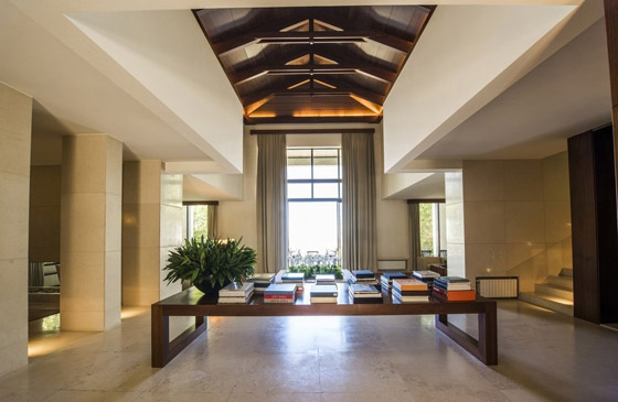 بالصور: تعرفوا على منزل إيلي صعب الفخم .. يساوي 20 مليون دولار صورة رقم 5