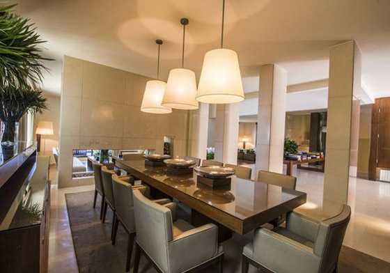 بالصور: تعرفوا على منزل إيلي صعب الفخم .. يساوي 20 مليون دولار صورة رقم 9