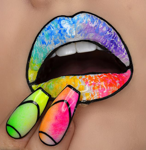 صور: فنانة مكياج تستخدم شفتيها كلوحة رسم فتحولهم لأجمل وأروع اللوحات صورة رقم 13