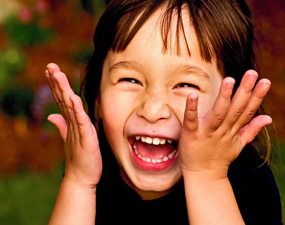 فوائد سحرية للضحك تثبت المثل القائل (اضحك تضحك لك الدنيا) صورة رقم 8 فوائد سحرية للضحك تثبت المثل القائل (اضحك تضحك لك الدنيا) صورة رقم 8