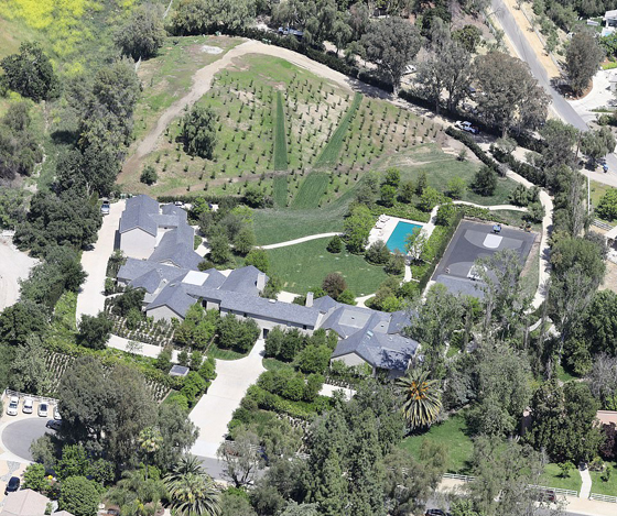 صور قصر كيم كاردشيان الذي يبلغ سعره 60 مليون دولار صورة رقم 2