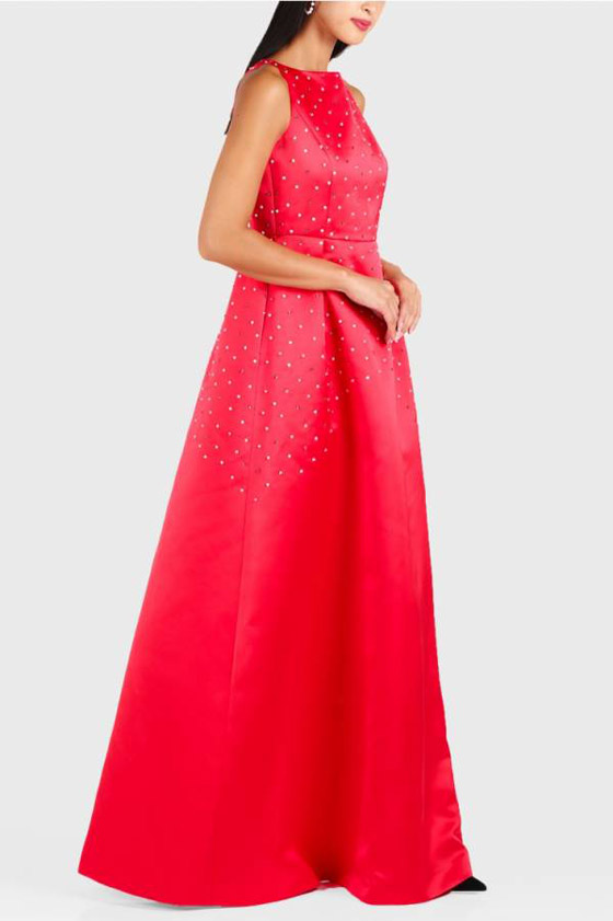 أجمل المشابك لعباءة المرأة الأنيقة من ماركة كاياك التركية صورة رقم 9 أجمل المشابك لعباءة المرأة الأنيقة من ماركة كاياك التركية صورة رقم 9