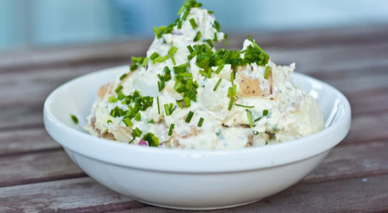 حتى لا تشعروا بالملل.. إليكم أنواع جديدة من السلطات في رمضان صورة رقم 5