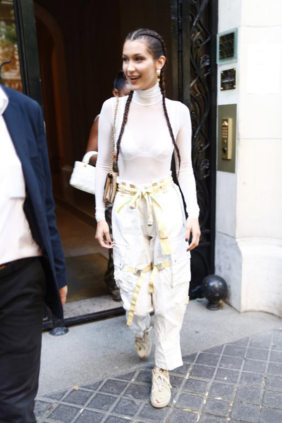  ما سر ارتداء بيلا حديد البناطيل الغريبة؟! صورة رقم 6