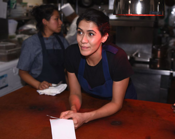 بالصور: شابة مكسيكية هي أصغر فائزة بجائزة أفضل شيف في العالم صورة رقم 5