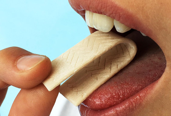 10 فوائد صحية غير متوقعة لتناول العلكة صورة رقم 1