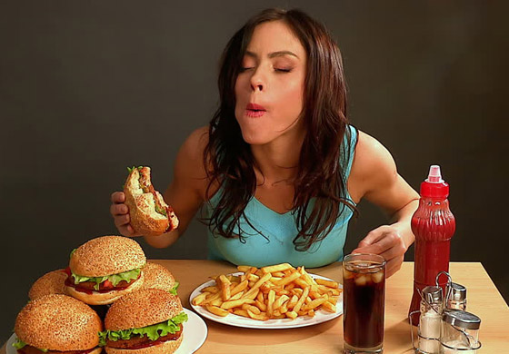 لن تصدق المخاطر والتهديدات التي تشكلها الوجبات السريعة على صحتك! صورة رقم 2
