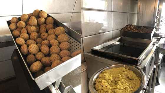 بعد يومها العالمي: لماذا يحتفظ محترفو الفلافل بسرها؟ فما هو أصلها؟ صورة رقم 3