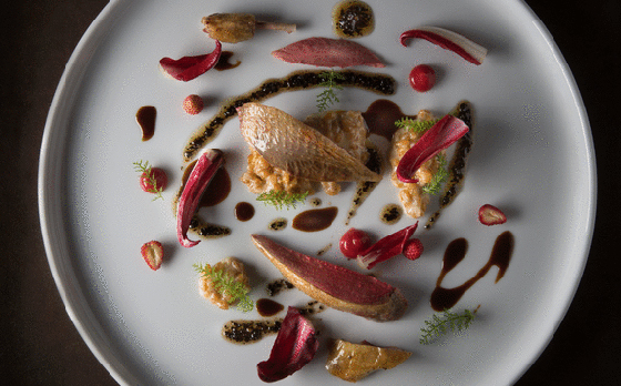 فيديو وصور: أطباق غريبة يقدمها المطعم الفرنسي 