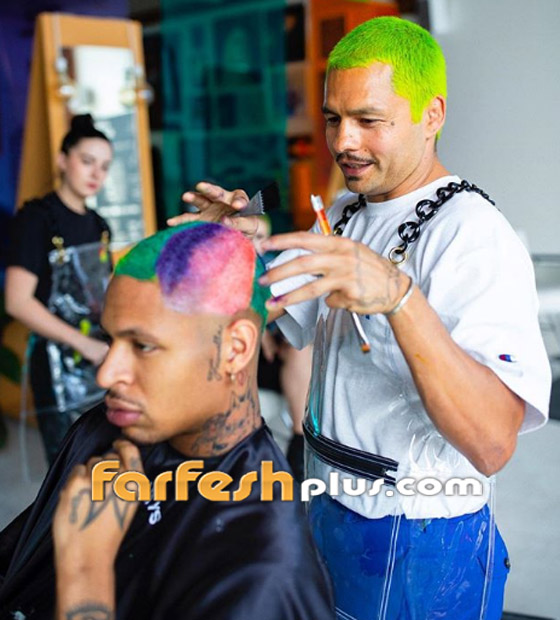 صبغات شعر بألوان لا تخطر على البال على يد مصفف شعر المشاهير صورة رقم 22