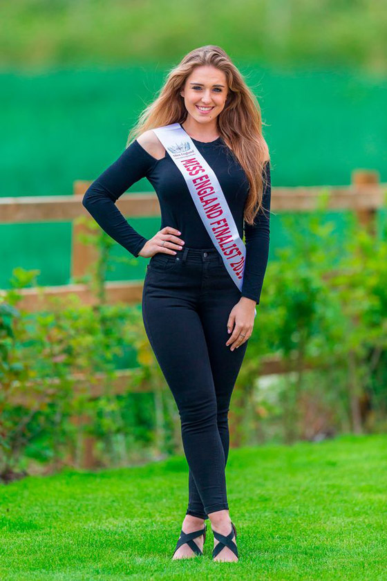 ابنة ملك جمال بريطانيا السابق تقترب من نفس اللقب لعام 2019.. صور صورة رقم 1