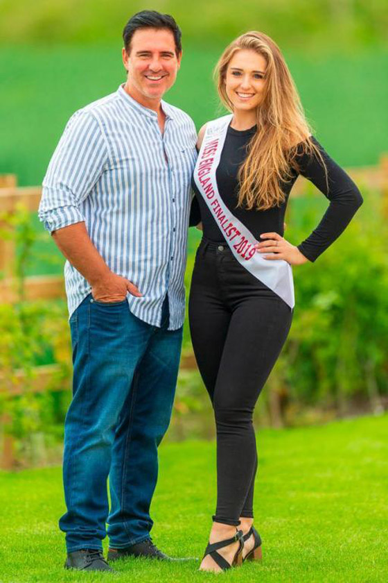 ابنة ملك جمال بريطانيا السابق تقترب من نفس اللقب لعام 2019.. صور صورة رقم 6