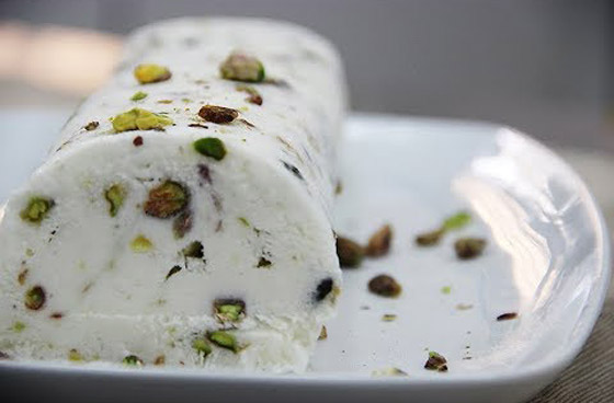 طريقة تحضير البوظة العربية بالفستق الحلبي السهلة والشهية صورة رقم 2