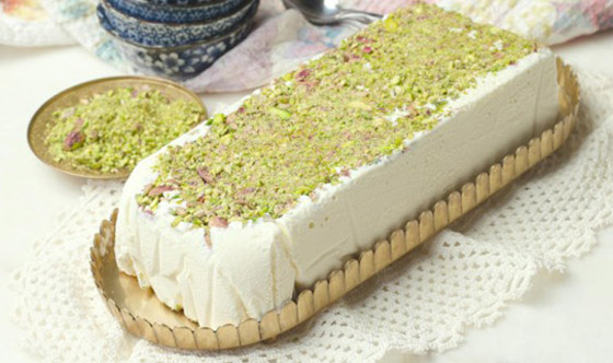 طريقة تحضير البوظة العربية بالفستق الحلبي السهلة والشهية صورة رقم 12