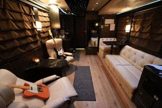 أفخم 10 منازل متنقلة يمتلكها المشاهير العالميين! بمستوى 5 نجوم وأكثر! صورة رقم 9