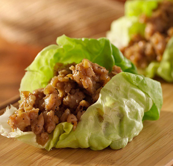 طريقة تحضير لفائف الخس بالدجاج السهلة والسريعة للرجيم صورة رقم 2