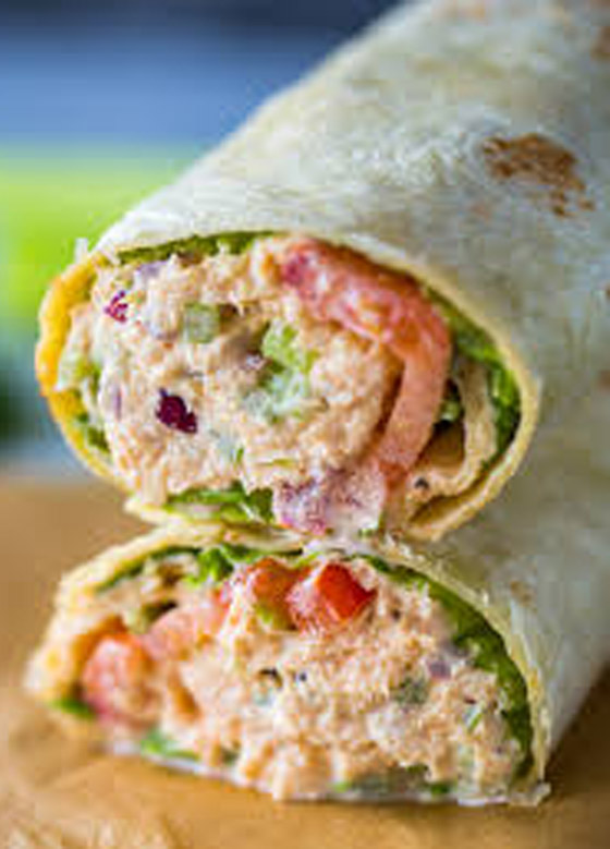 إليكم طريقة تحضير لفائف التونة بالأفوكادو الشهية والسريعة للرجيم صورة رقم 12