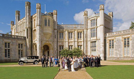 قصور ملكية وقلاع قديمة ساحرة للاحتفال بحفل زفاف مميز فاخر صورة رقم 1